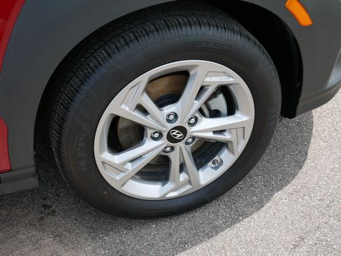 Certified 2023 Hyundai Kona SEL AWD/4WD image 15
