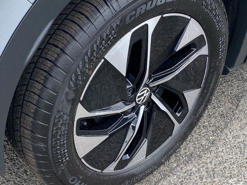Used 2022 Volkswagen ID.4 Pro AWD/4WD image 20