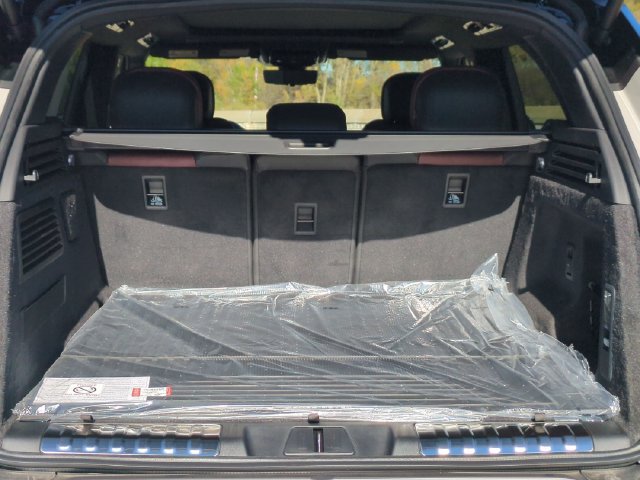 New 2027 Land Rover Range Rover Sport Dynamic SE AWD/4WD image 16