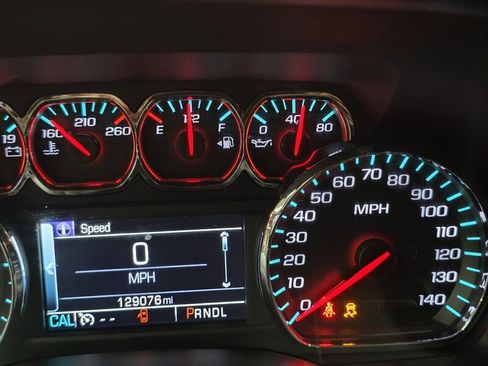 Used 2017 GMC Yukon SLE w/ Convenience Package image 11