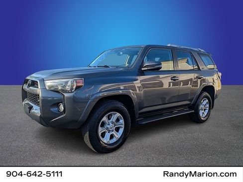Used 2016 Toyota 4Runner SR5 Premium image 1
