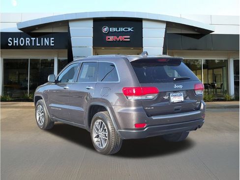 Used 2018 Jeep Grand Cherokee Limited w/ Luxury Group II AWD/4WD image 5