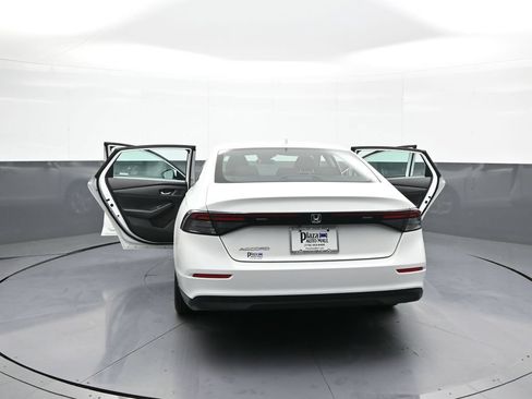 Certified 2023 Honda Accord LX image 46