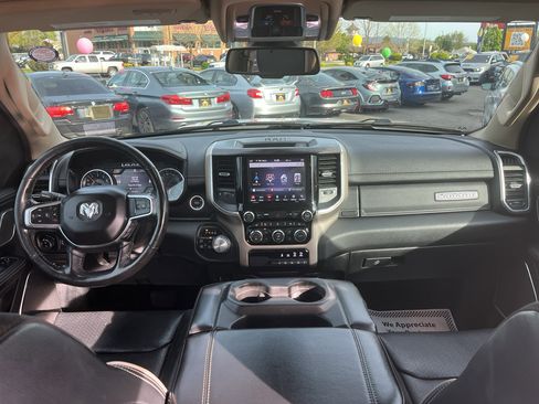 Used 2020 RAM 1500 Laramie AWD/4WD image 18