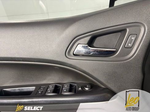Used 2020 Chevrolet Colorado ZR2 AWD/4WD image 24