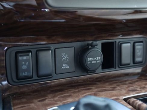 Used 2018 Nissan Armada SL image 21