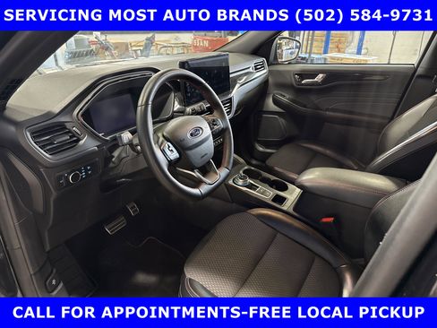 Certified 2023 Ford Escape ST-Line w/ Tech Pack #1 image 10