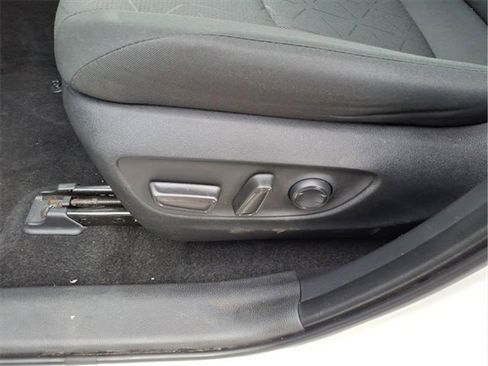 Used 2024 Toyota RAV4 XLE image 12