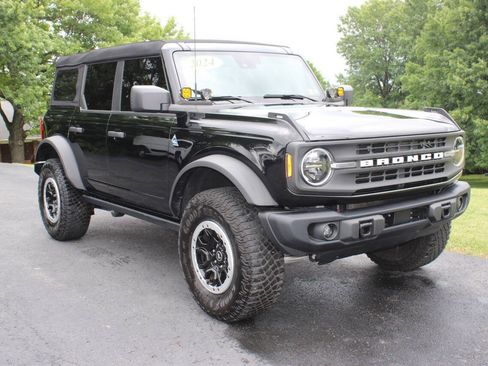 Used 2024 Ford Bronco Black Diamond w/ Sasquatch Package AWD/4WD image 1