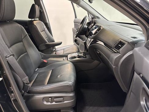 Used 2019 Honda Pilot Touring image 21