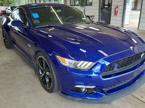 Used 2016 Ford Mustang GT Premium w/ Equipment Group 401A RWD image 4