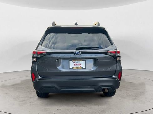 Used 2026 Subaru Forester Premium AWD/4WD image 6
