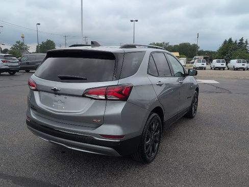 Used 2023 Chevrolet Equinox RS FWD image 7