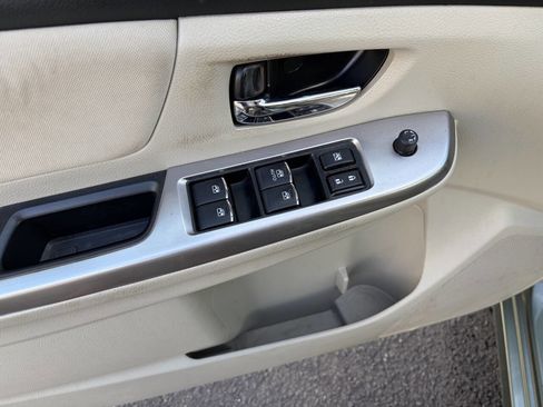 Used 2015 Subaru Impreza 2.0i Premium image 8