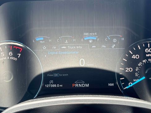 Used 2019 Ford F150 Platinum w/ Equipment Group 701A Luxury AWD/4WD image 9