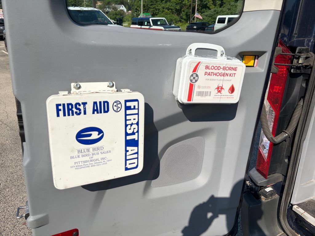 Used 2016 Ford Transit 350 XL RWD image 30