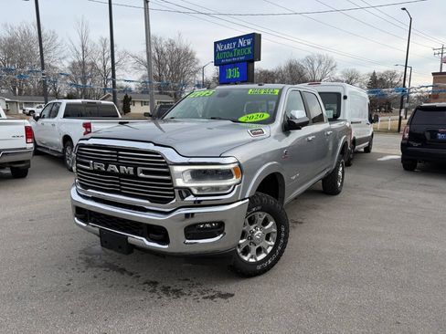 Used 2020 RAM 2500 Laramie AWD/4WD image 2
