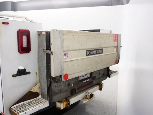 Used 2018 RAM 3500 Tradesman w/ Chrome Appearance Group image 18