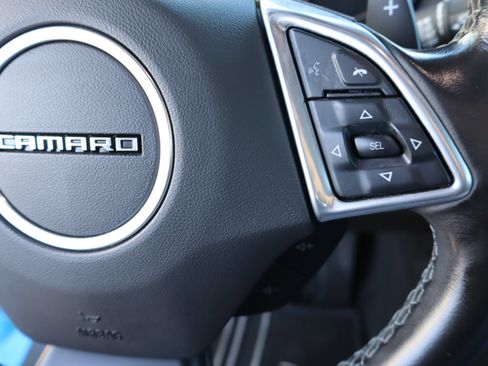 Used 2022 Chevrolet Camaro LT w/ RS Package image 18