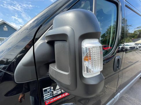 Used 2018 RAM ProMaster 2500 w/ Interior Convenience Group FWD image 34