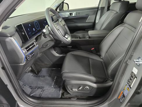 Used 2026 Hyundai Santa Fe Limited AWD/4WD image 23