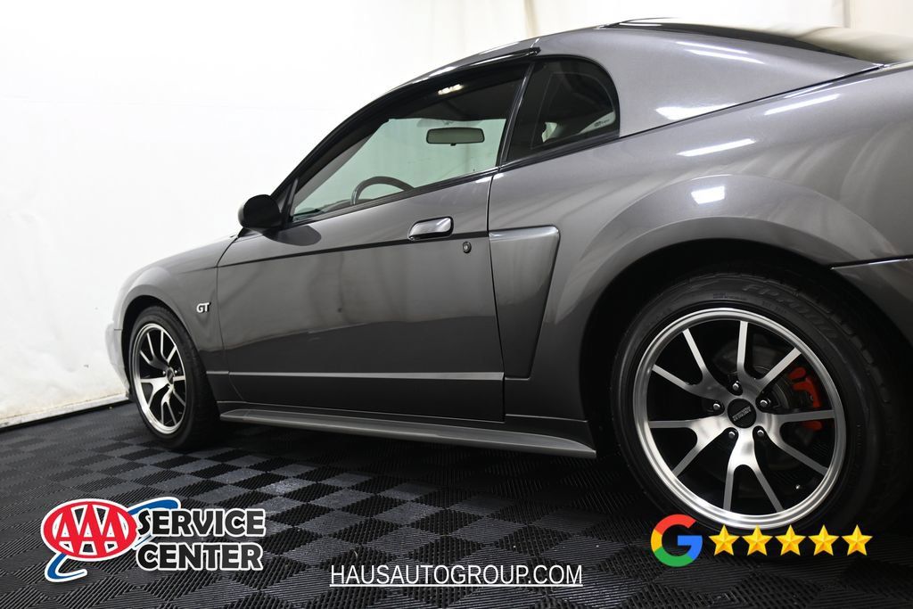 Used 2003 Ford Mustang GT RWD image 9
