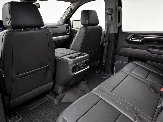 Used 2023 GMC Sierra 1500 SLT w/ SLT Premium Package AWD/4WD image 25