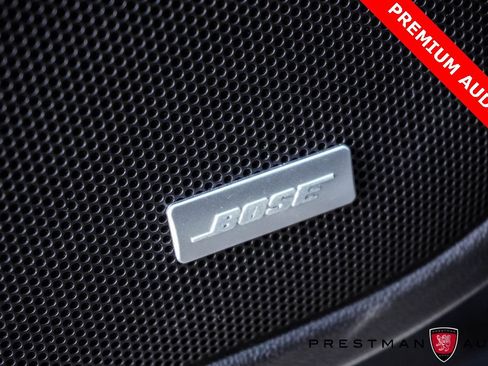 Used 2019 GMC Acadia SLT image 7