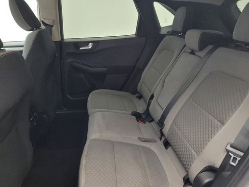 Used 2020 Ford Escape SE FWD image 18