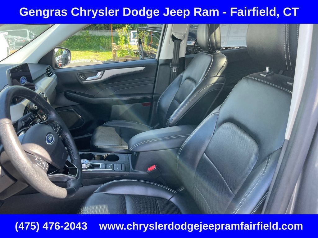 Used 2021 Ford Escape SEL w/ Technology Package AWD/4WD image 50