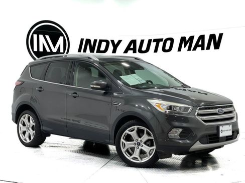 Used 2018 Ford Escape Titanium w/ Ford Safe & Smart Package image 2