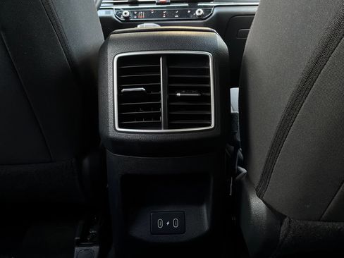 Used 2026 Kia Sportage LX FWD image 12