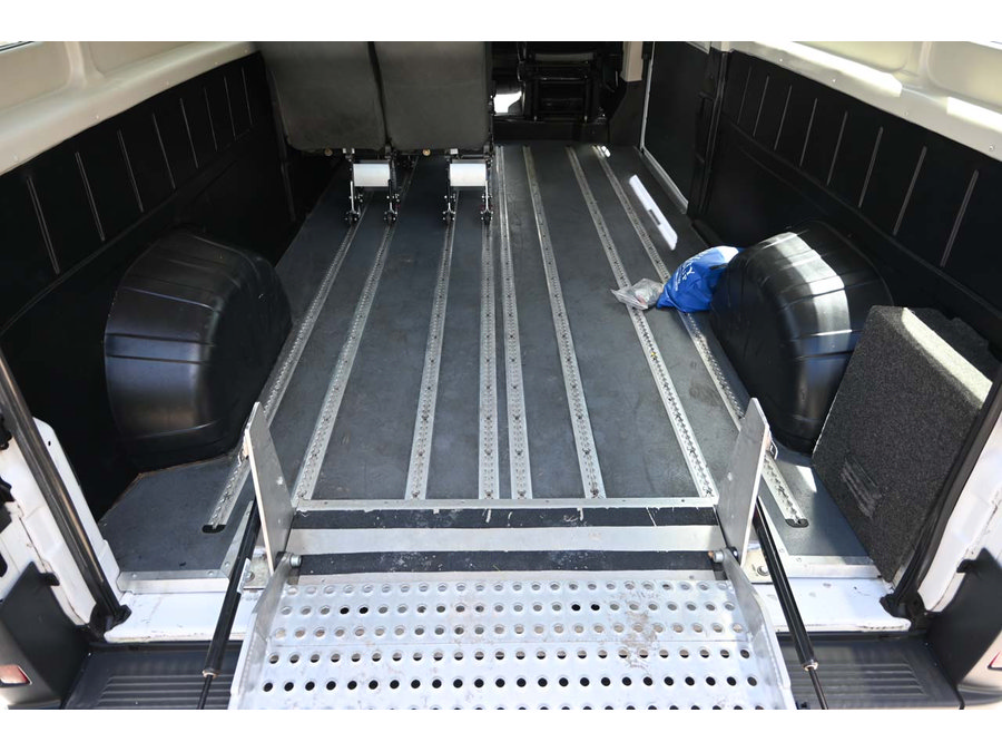 Used 2014 RAM ProMaster 2500 w/ Interior Convenience Group FWD image 21
