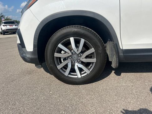 Used 2021 Honda Pilot EX image 29
