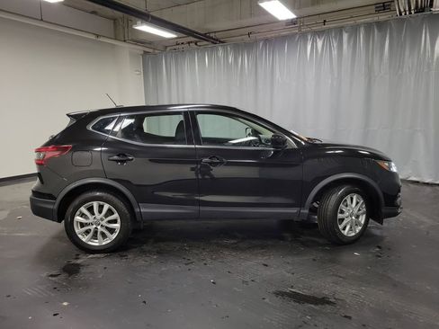 Used 2021 Nissan Rogue Sport S image 9