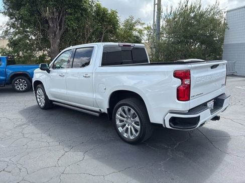 Certified 2021 Chevrolet Silverado 1500 High Country RWD image 3