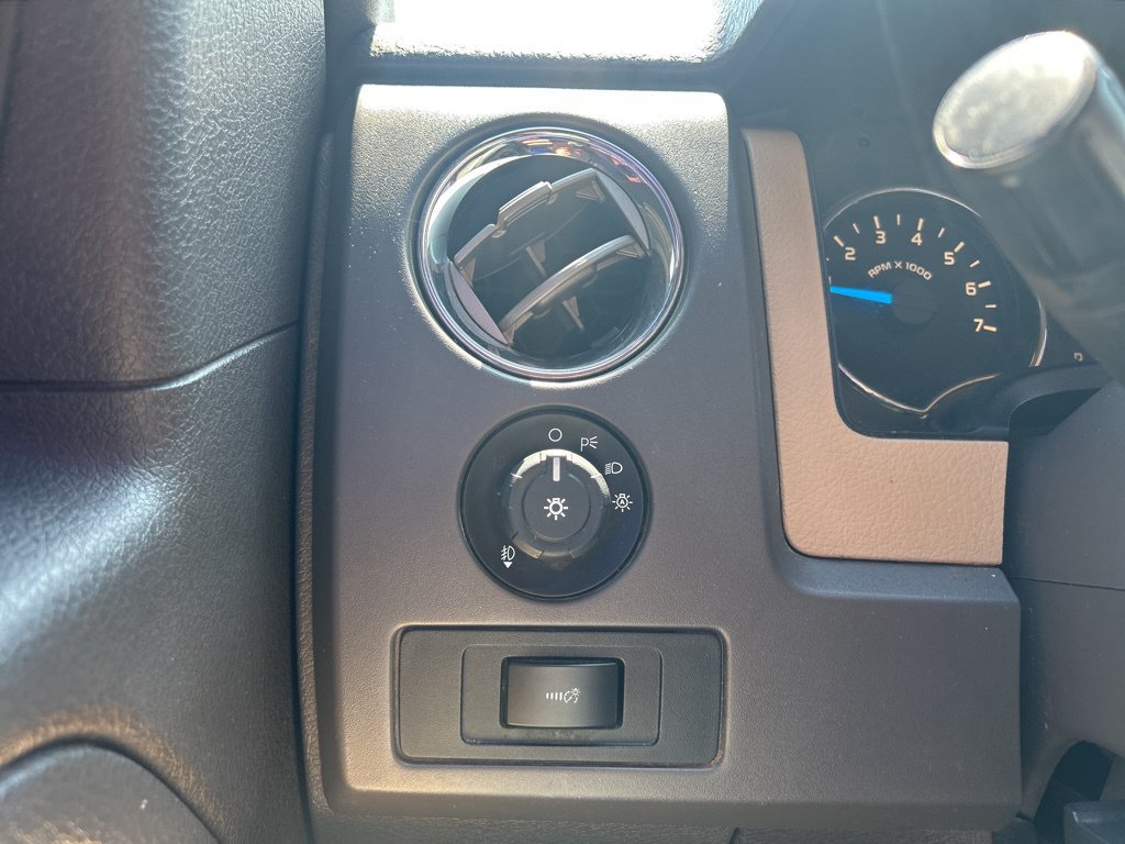 Used 2014 Ford F150 XLT AWD/4WD image 18