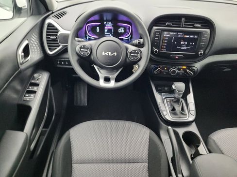 Used 2025 Kia Soul LX w/ LX Technology Package image 22