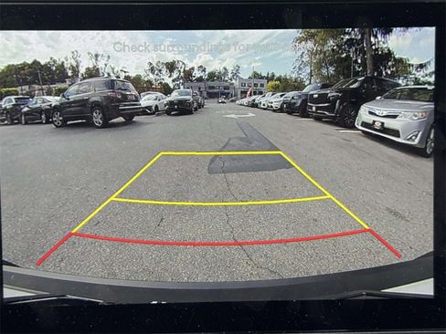 Certified 2025 Hyundai Kona SEL image 29