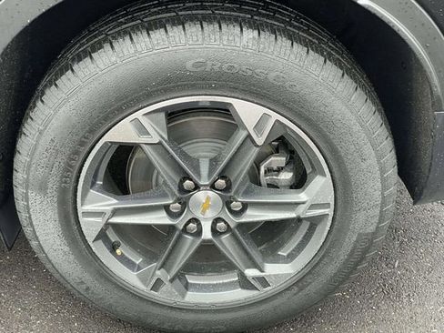 Used 2025 Chevrolet Blazer LT image 8