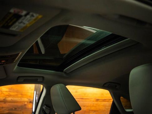 Used 2022 Lexus RX 450h AWD w/ Premium Package image 26