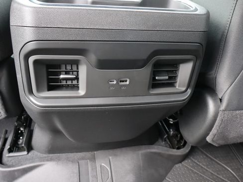 New 2026 Chevrolet Silverado 1500 RST w/ Redline Edition AWD/4WD image 19