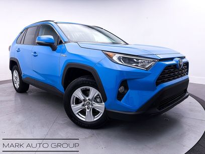 Used 2021 Toyota RAV4 XLE w/ Convenience Package