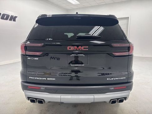Used 2026 GMC Acadia Elevation w/ Elevation Premium Package image 6