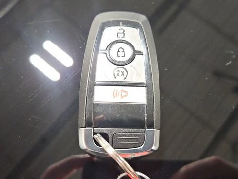 Used 2024 Ford Bronco Wildtrak AWD/4WD image 29