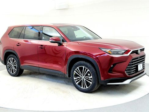 New 2026 Toyota Grand Highlander AWD Hybrid image 7
