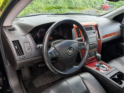 Used 2007 Cadillac STS w/ Wood Trim Package RWD image 21