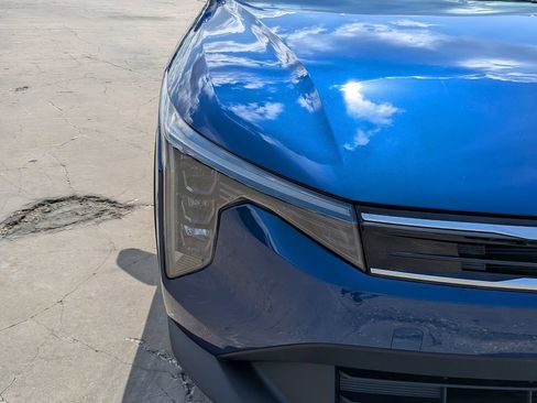 Certified 2025 Kia K4 EX FWD image 10