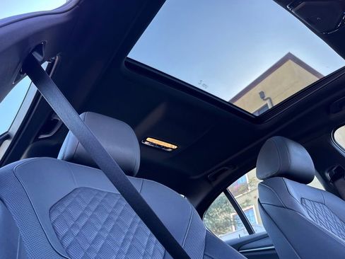 Used 2023 BMW 530e w/ M Sport Package RWD image 17