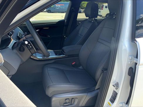 New 2026 Land Rover Range Rover Evoque S image 9